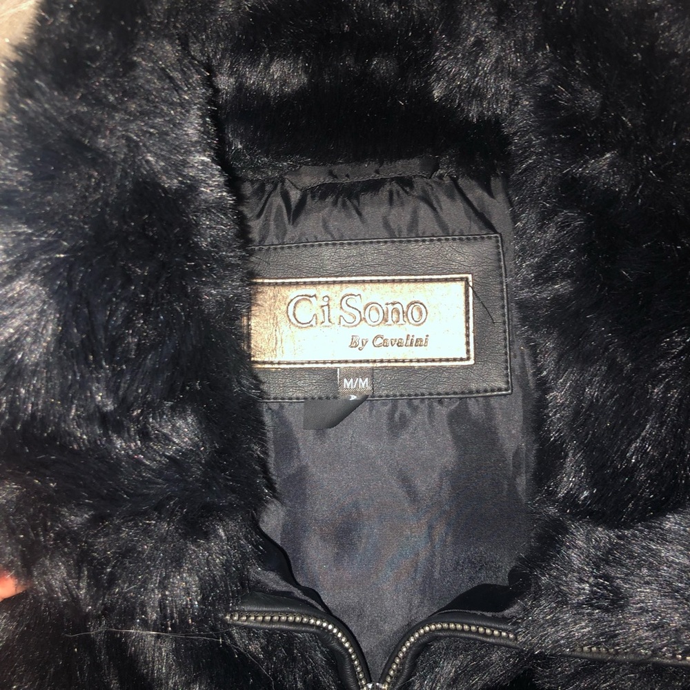 Black Faux Fur Vest - Picture 8 of 8